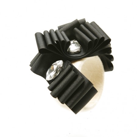 The-Audrey-bow-bangle