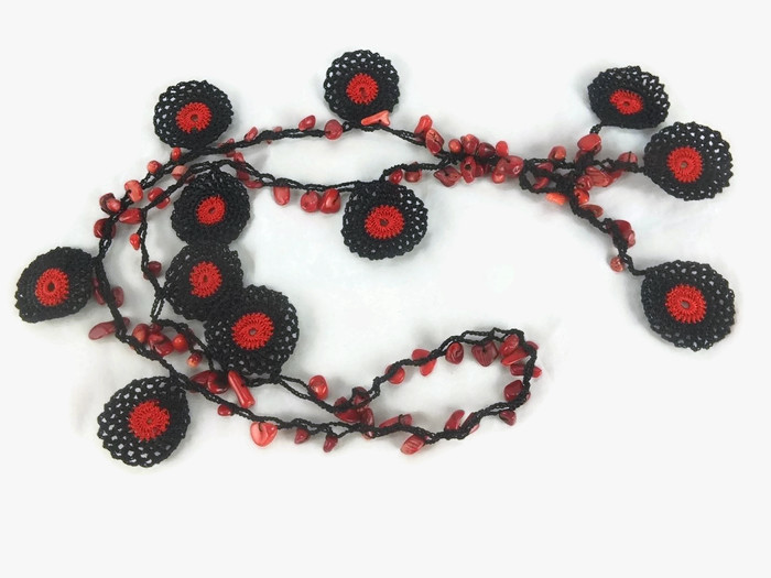 long necklace with red and black flowers long necklace with red and black flowers