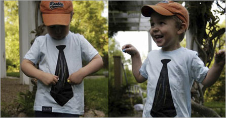 Look big with the necktie Look big with the necktie